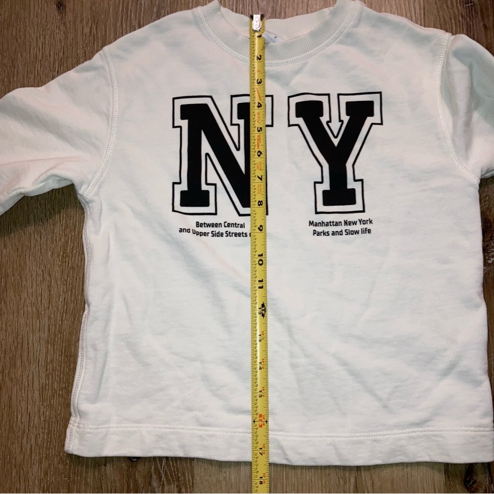 Zara Kids NY Manhattan Graphic Sweatshirt Size 7 Casual, Everyday - Picture 8 of 13